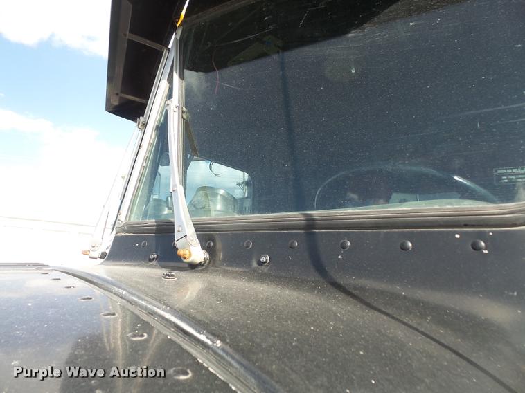 image for item DA6332 1977 Peterbilt 359 dump truck