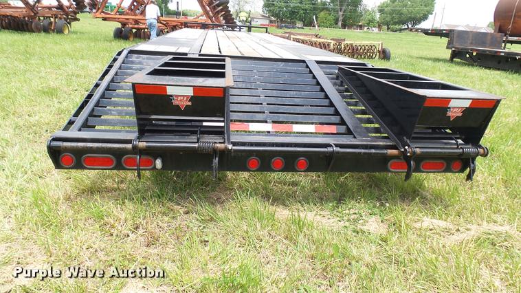 image for item DA7858 2015 PJ equipment trailer