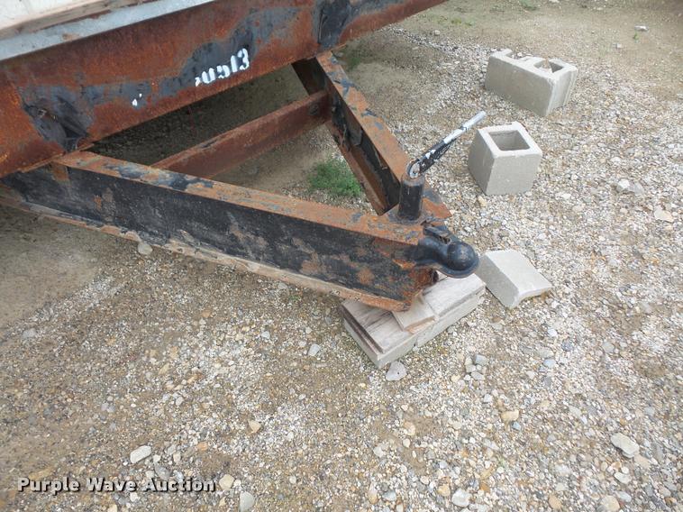 image for item DA8176 2000 Mark Line double wide office trailer