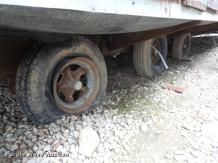 image for item DA8176 2000 Mark Line double wide office trailer