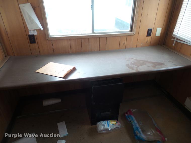 image for item DA8188 1995 Williams Scotsman office trailer