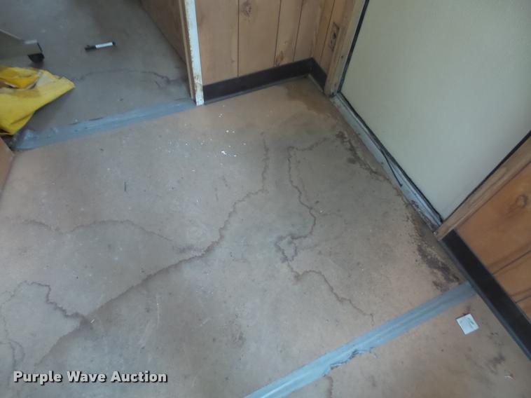 image for item DA8188 1995 Williams Scotsman office trailer