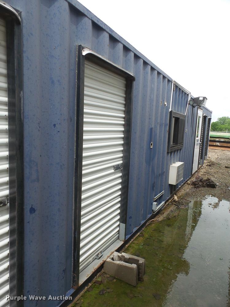 image for item DA8202 Guard shack container