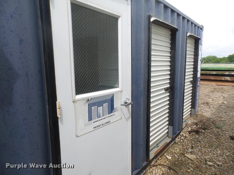 image for item DA8202 Guard shack container