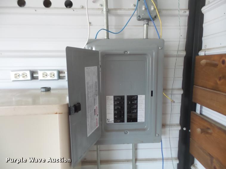 image for item DA8202 Guard shack container