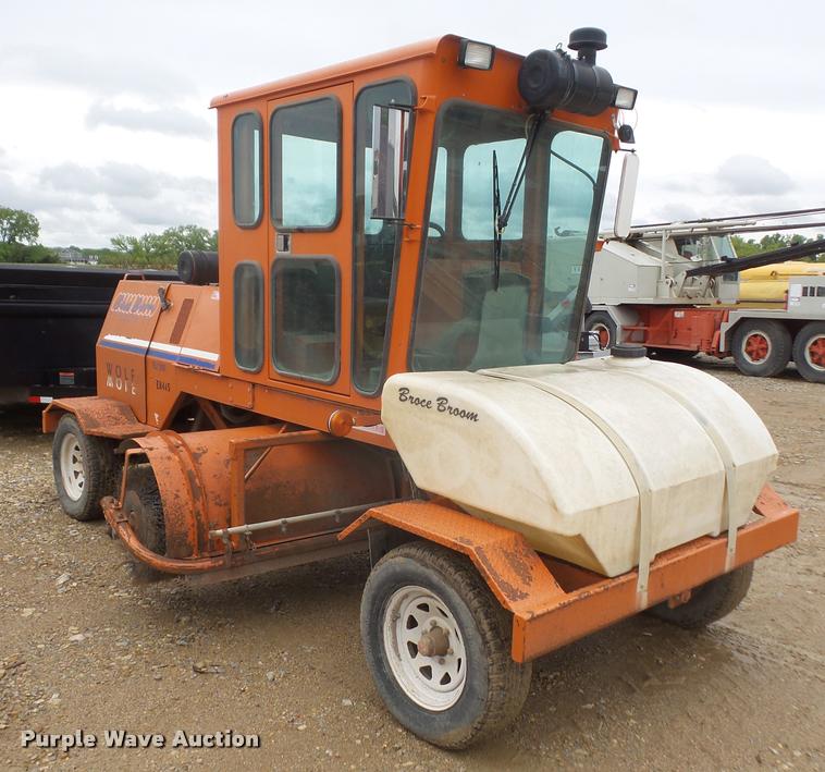 image for item DA8203 Broce Broom RJ350 sweeper