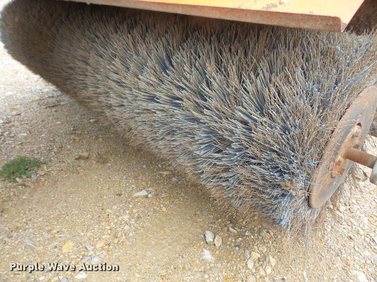 image for item DA8203 Broce Broom RJ350 sweeper