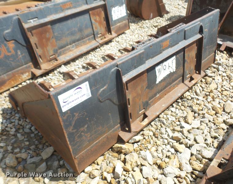 image for item DA8246 Bobcat skid steer bucket