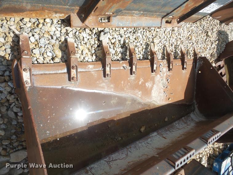 image for item DA8246 Bobcat skid steer bucket