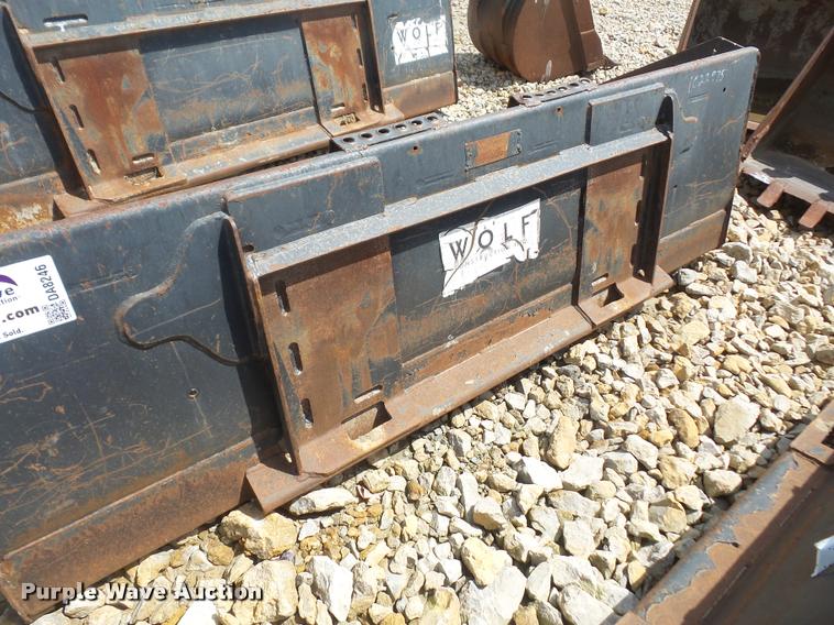 image for item DA8246 Bobcat skid steer bucket