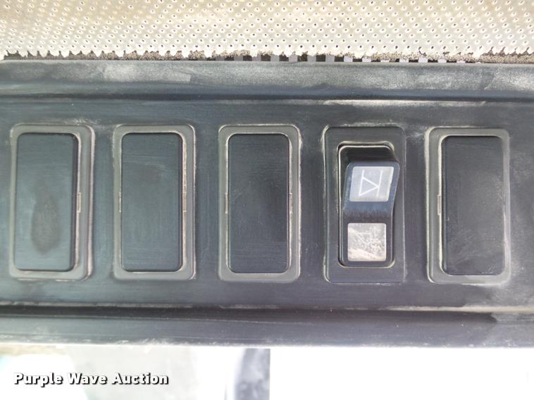 image for item DB0156 1995 Caterpillar 980G wheel loader