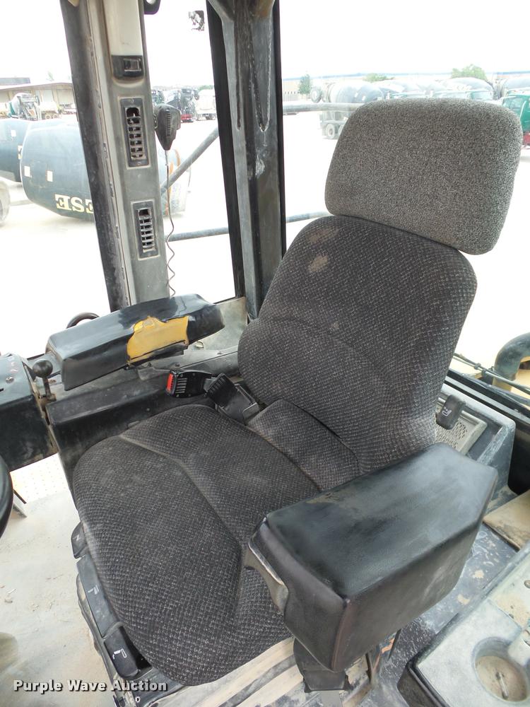 image for item DB0156 1995 Caterpillar 980G wheel loader