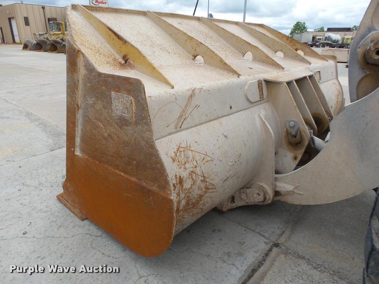 image for item DB0156 1995 Caterpillar 980G wheel loader
