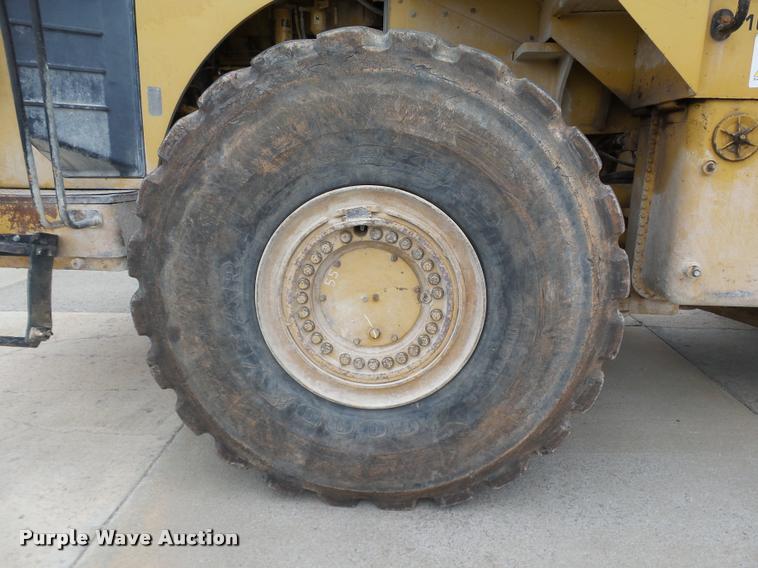 image for item DB0156 1995 Caterpillar 980G wheel loader