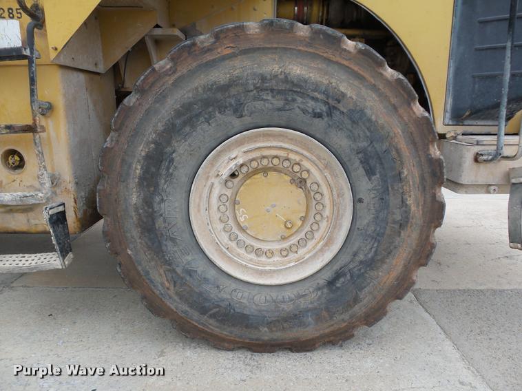 image for item DB0156 1995 Caterpillar 980G wheel loader