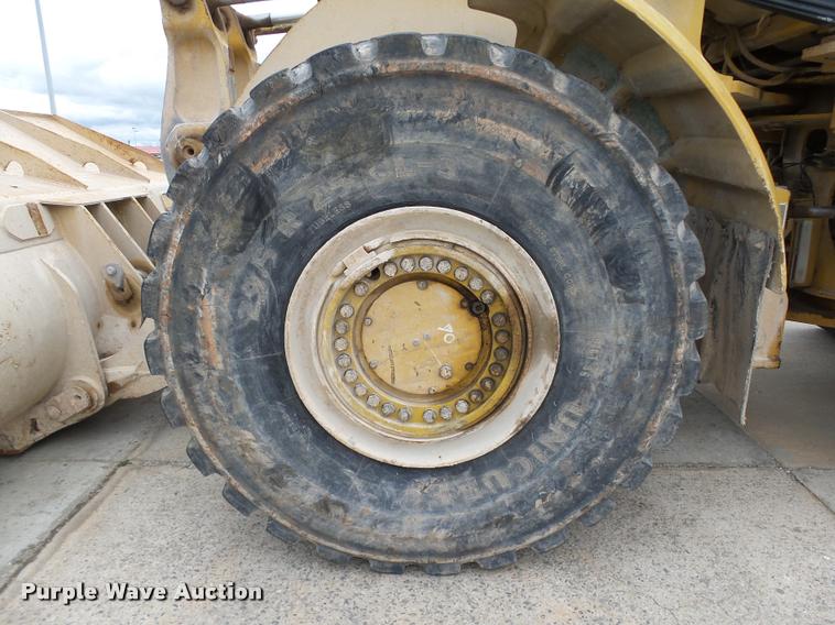 image for item DB0156 1995 Caterpillar 980G wheel loader