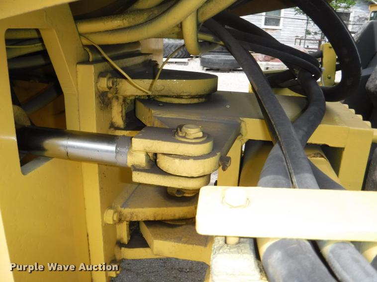 image for item DB3937 1985 Bomag BW142PD vibratory single drum roller