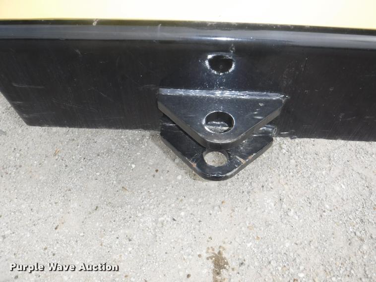 image for item DB3937 1985 Bomag BW142PD vibratory single drum roller