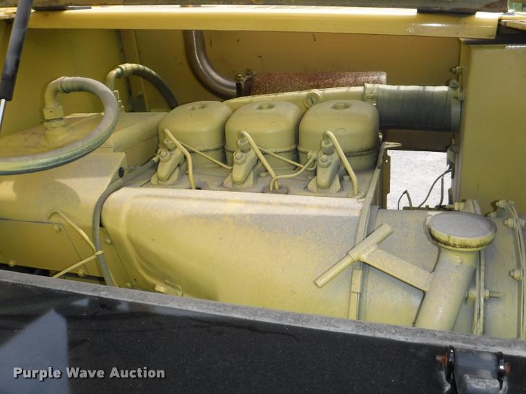 image for item DB3937 1985 Bomag BW142PD vibratory single drum roller