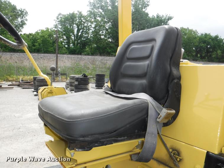 image for item DB3937 1985 Bomag BW142PD vibratory single drum roller