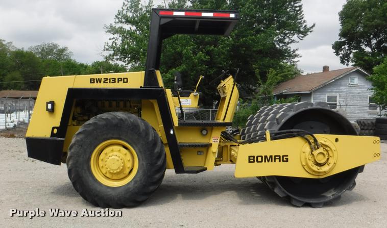 image for item DB3938 1987 Bomag BW213PD single drum compactor