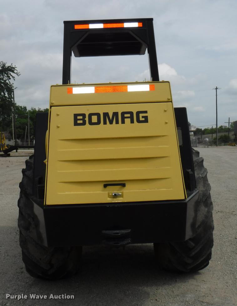 image for item DB3938 1987 Bomag BW213PD single drum compactor