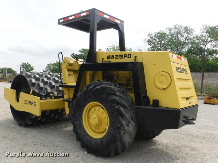 image for item DB3938 1987 Bomag BW213PD single drum compactor