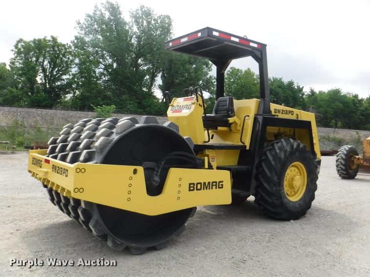 image for item DB3938 1987 Bomag BW213PD single drum compactor