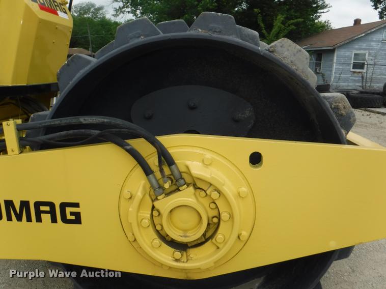 image for item DB3938 1987 Bomag BW213PD single drum compactor