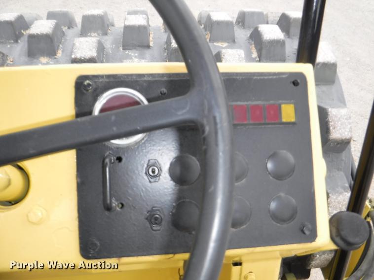 image for item DB3938 1987 Bomag BW213PD single drum compactor