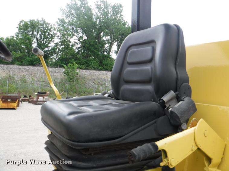 image for item DB3938 1987 Bomag BW213PD single drum compactor