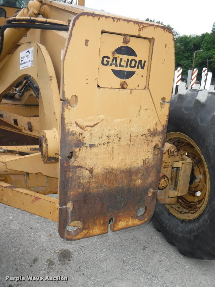 image for item DB3939 1995 Galion 850B motor grader