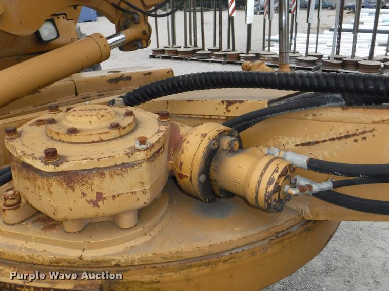 image for item DB3939 1995 Galion 850B motor grader