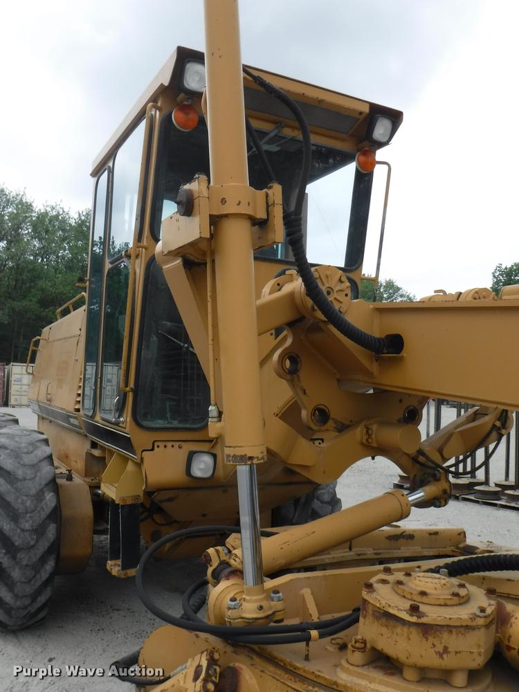 image for item DB3939 1995 Galion 850B motor grader