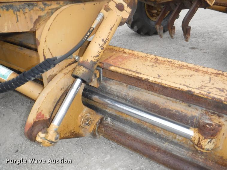 image for item DB3939 1995 Galion 850B motor grader