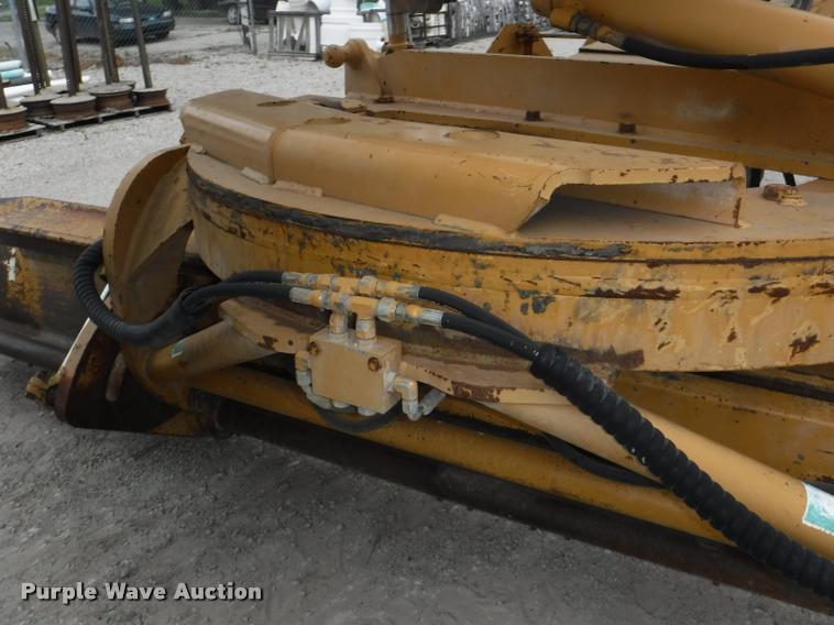 image for item DB3939 1995 Galion 850B motor grader