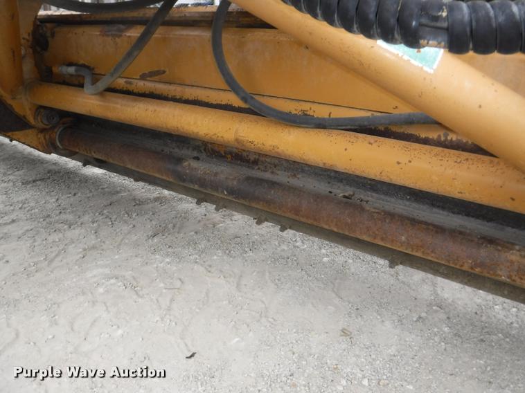 image for item DB3939 1995 Galion 850B motor grader