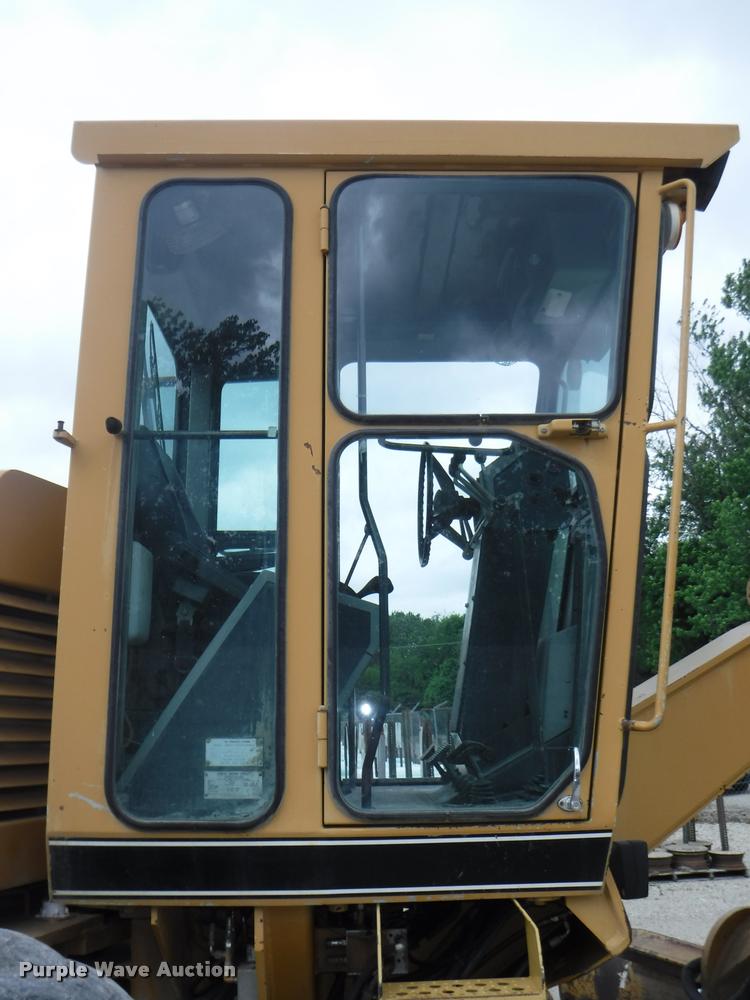 image for item DB3939 1995 Galion 850B motor grader