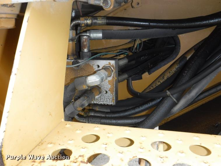 image for item DB3939 1995 Galion 850B motor grader