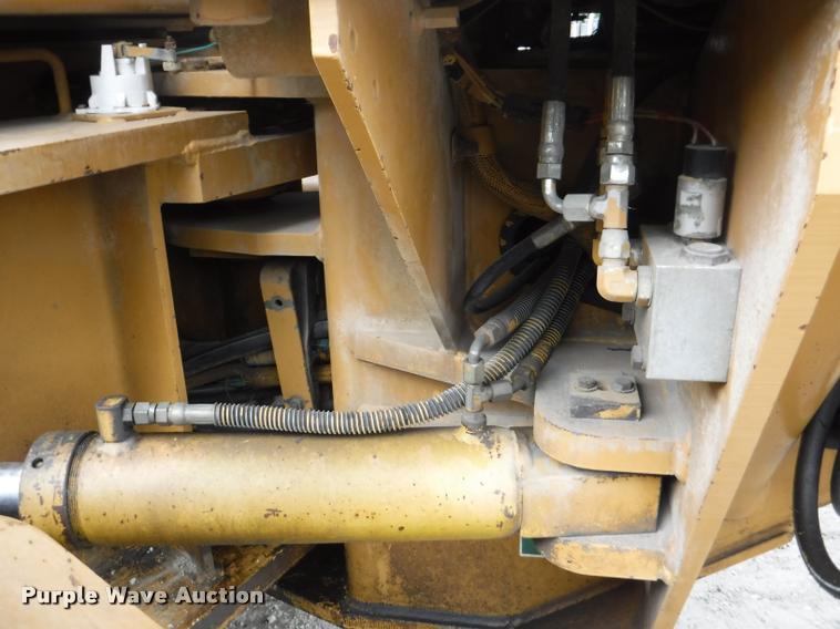 image for item DB3939 1995 Galion 850B motor grader