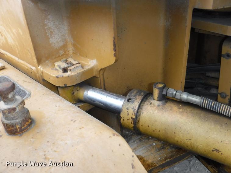 image for item DB3939 1995 Galion 850B motor grader