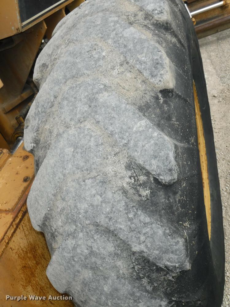 image for item DB3939 1995 Galion 850B motor grader