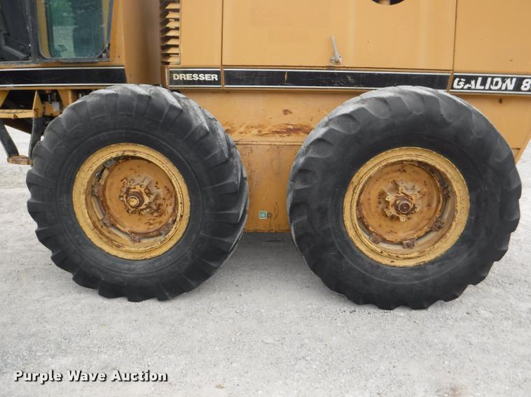 image for item DB3939 1995 Galion 850B motor grader