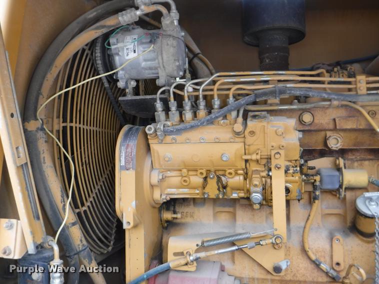 image for item DB3939 1995 Galion 850B motor grader