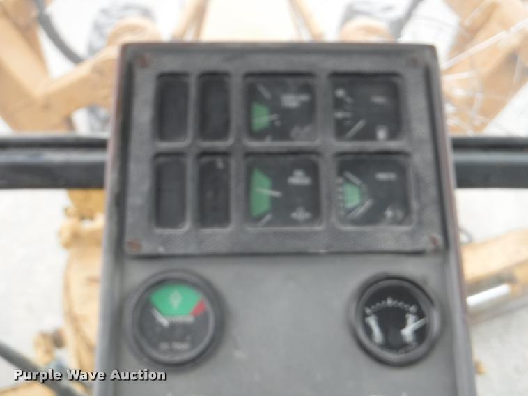 image for item DB3939 1995 Galion 850B motor grader
