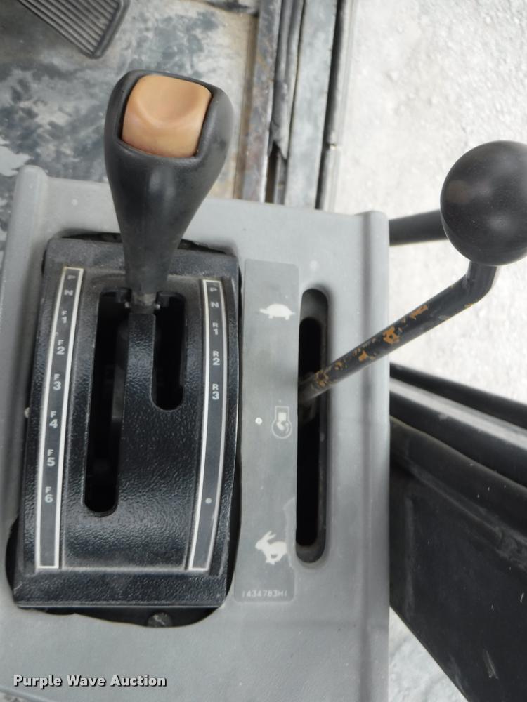 image for item DB3939 1995 Galion 850B motor grader