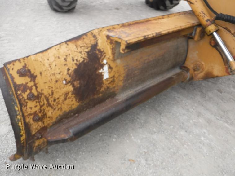 image for item DB3939 1995 Galion 850B motor grader