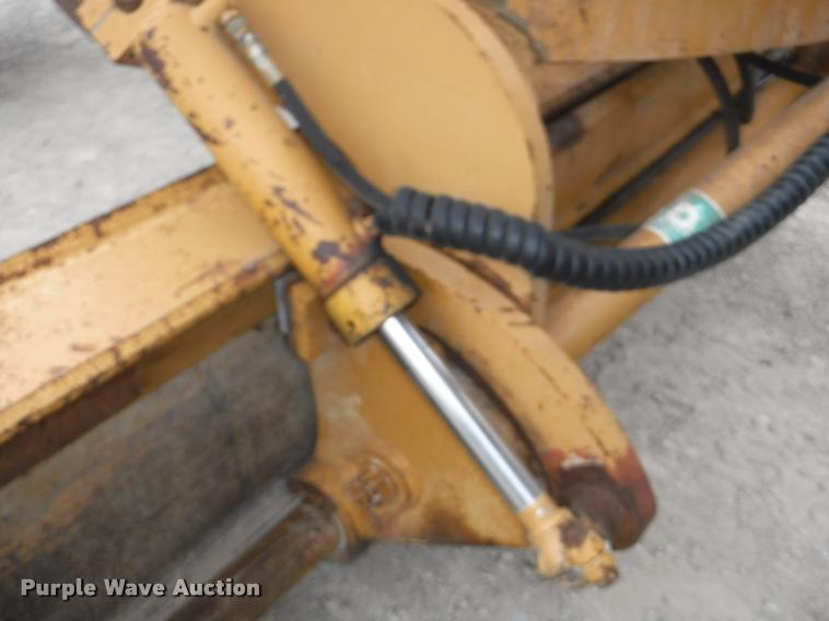 image for item DB3939 1995 Galion 850B motor grader