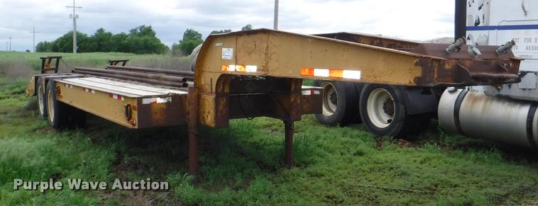 image for item DB3953 1968 John equipment trailer