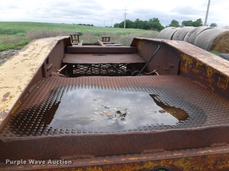 image for item DB3953 1968 John equipment trailer